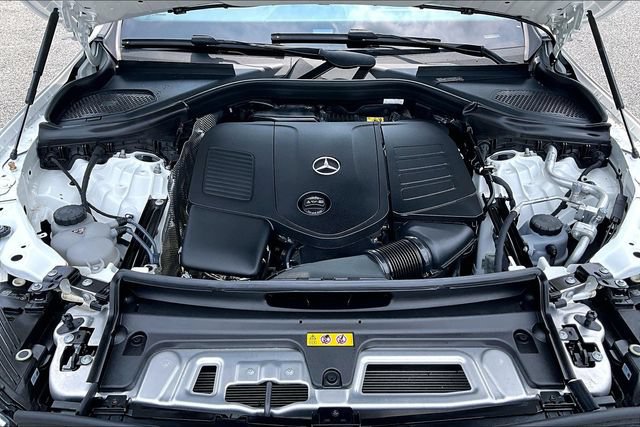 Certified 2026 Mercedes-Benz GLC 300 4MATIC image 34