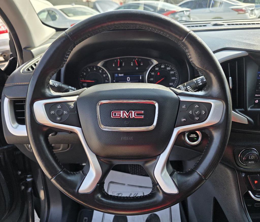 Used 2020 GMC Terrain SLE w/ Driver Convenience Package image 24