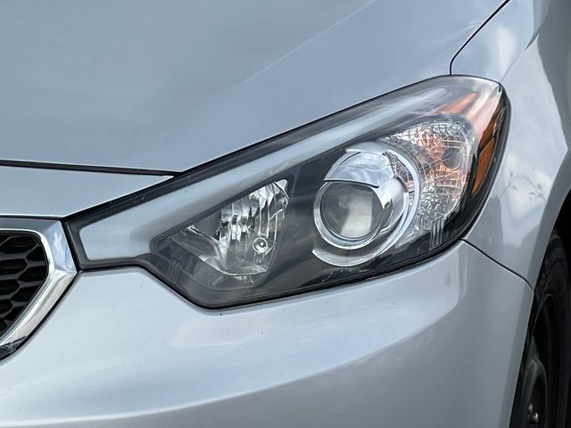 Used 2015 Kia Forte LX FWD image 8