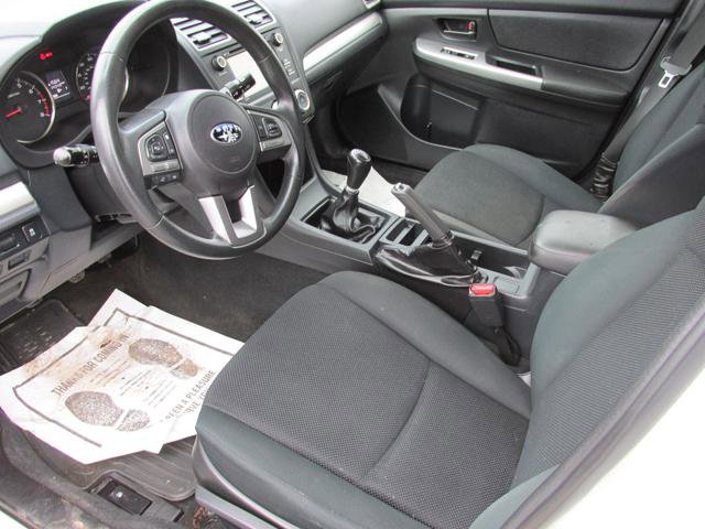 Used 2017 Subaru Crosstrek 2.0i image 9