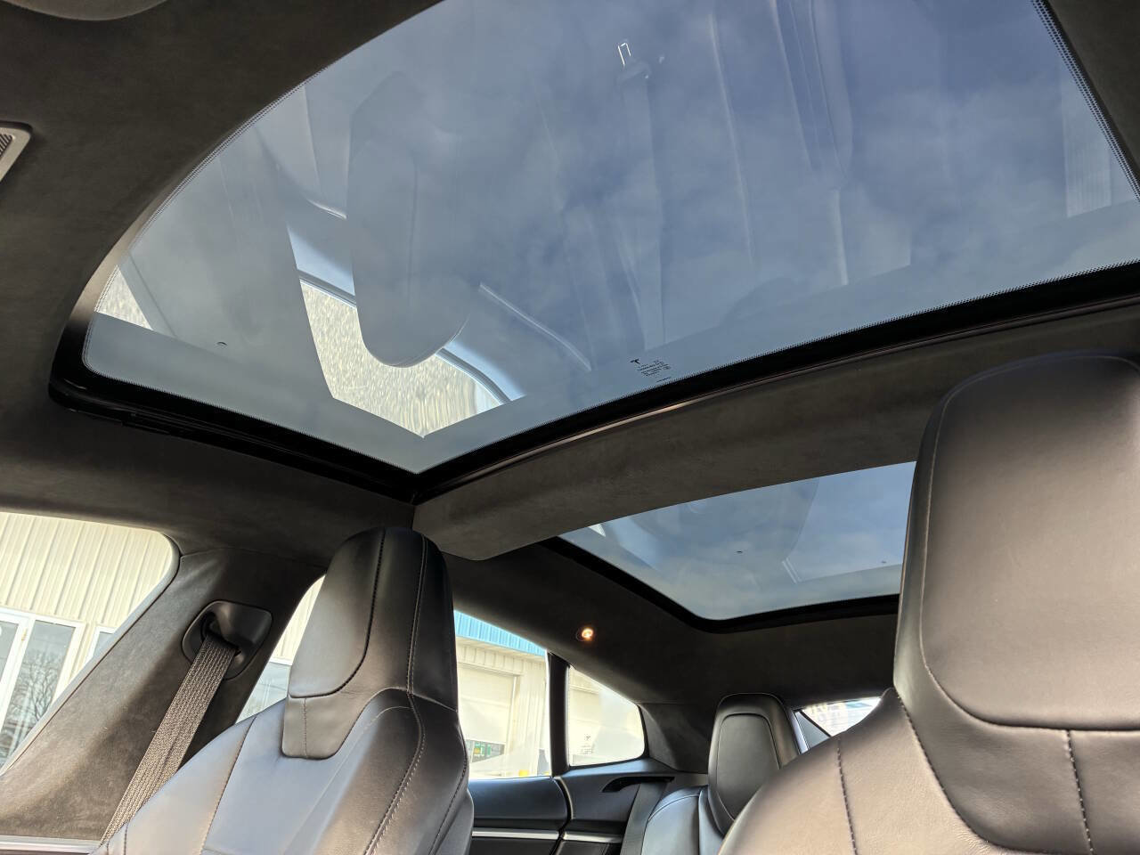 Used 2016 Tesla Model S 75D image 4