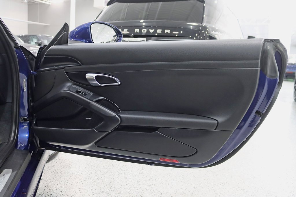 Used 2020 Porsche 718 Cayman image 31