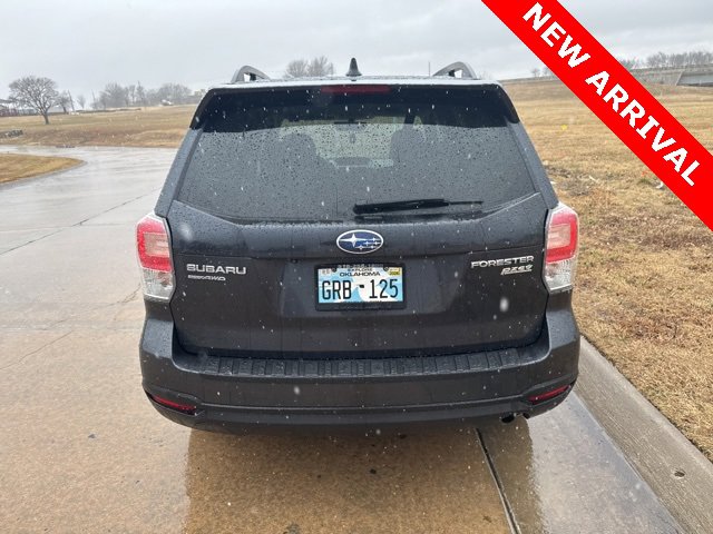 Used 2017 Subaru Forester 2.5i Premium w/ All-Weather Package image 3