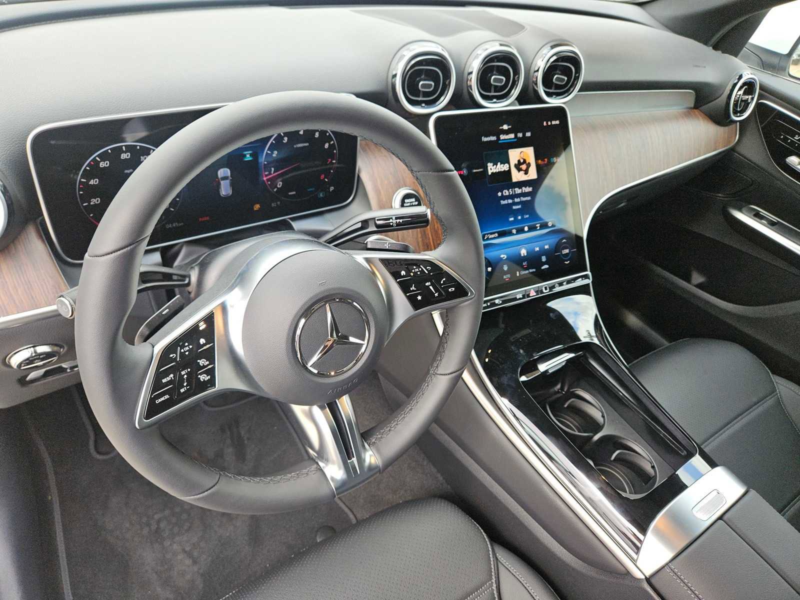 New 2026 Mercedes-Benz GLC 300 image 14