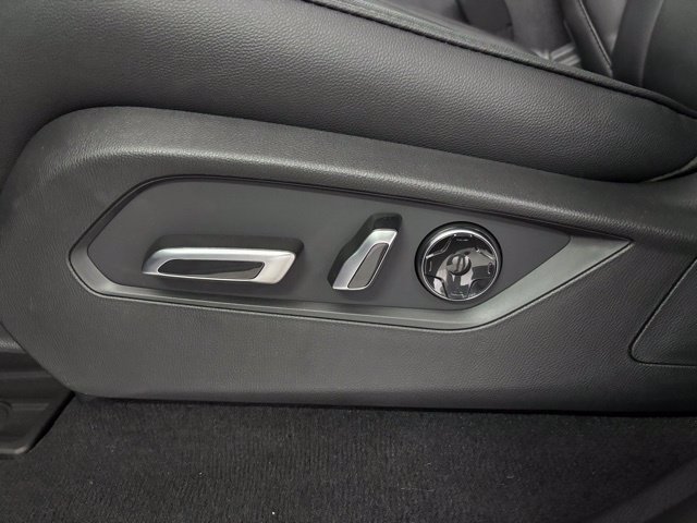 Certified 2026 Acura MDX FWD image 11