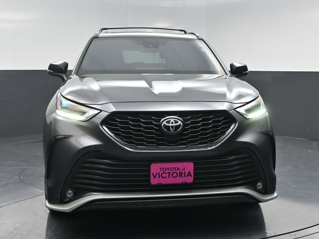 Used 2021 Toyota Highlander XSE image 18