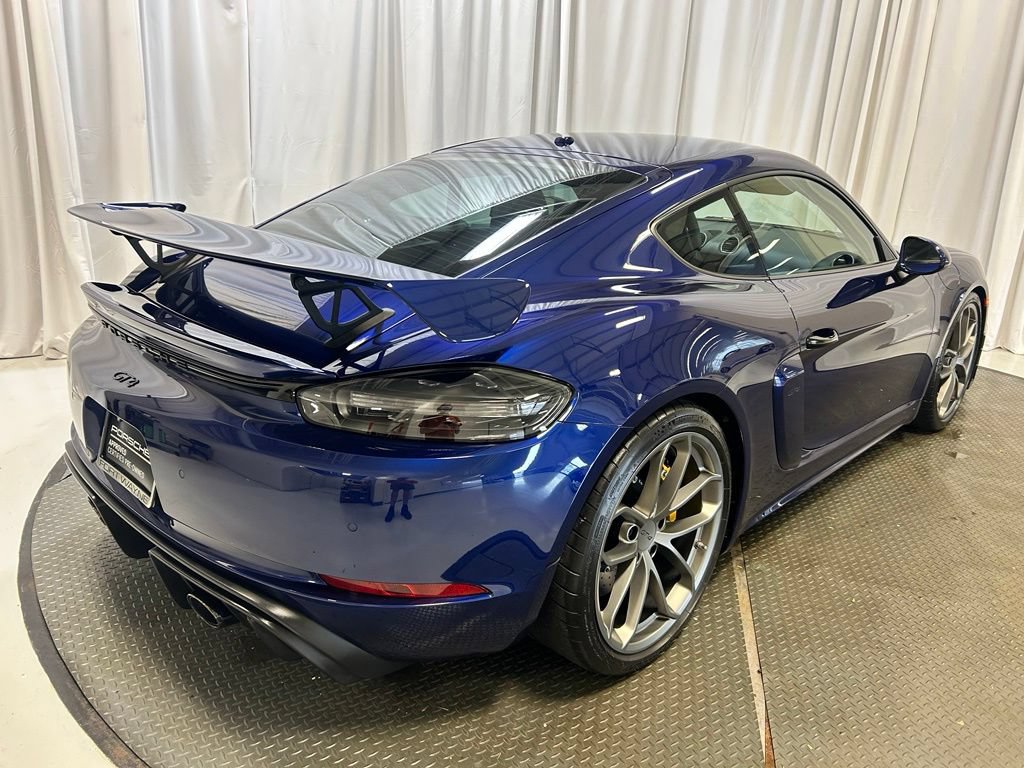 Used 2022 Porsche 718 Cayman GT4 RWD image 30