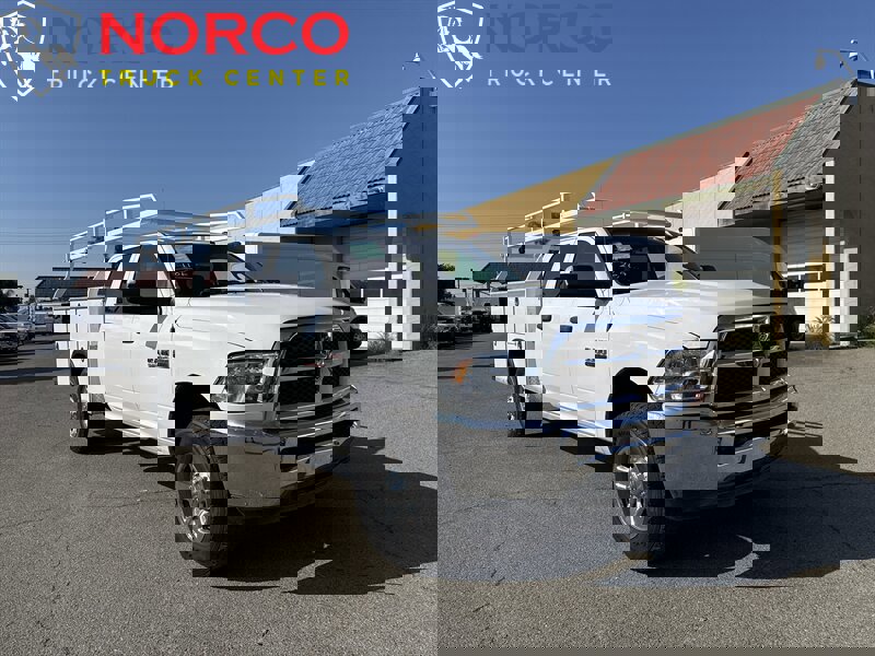 Used 2018 RAM 3500 Tradesman w/ Chrome Appearance Group image 2