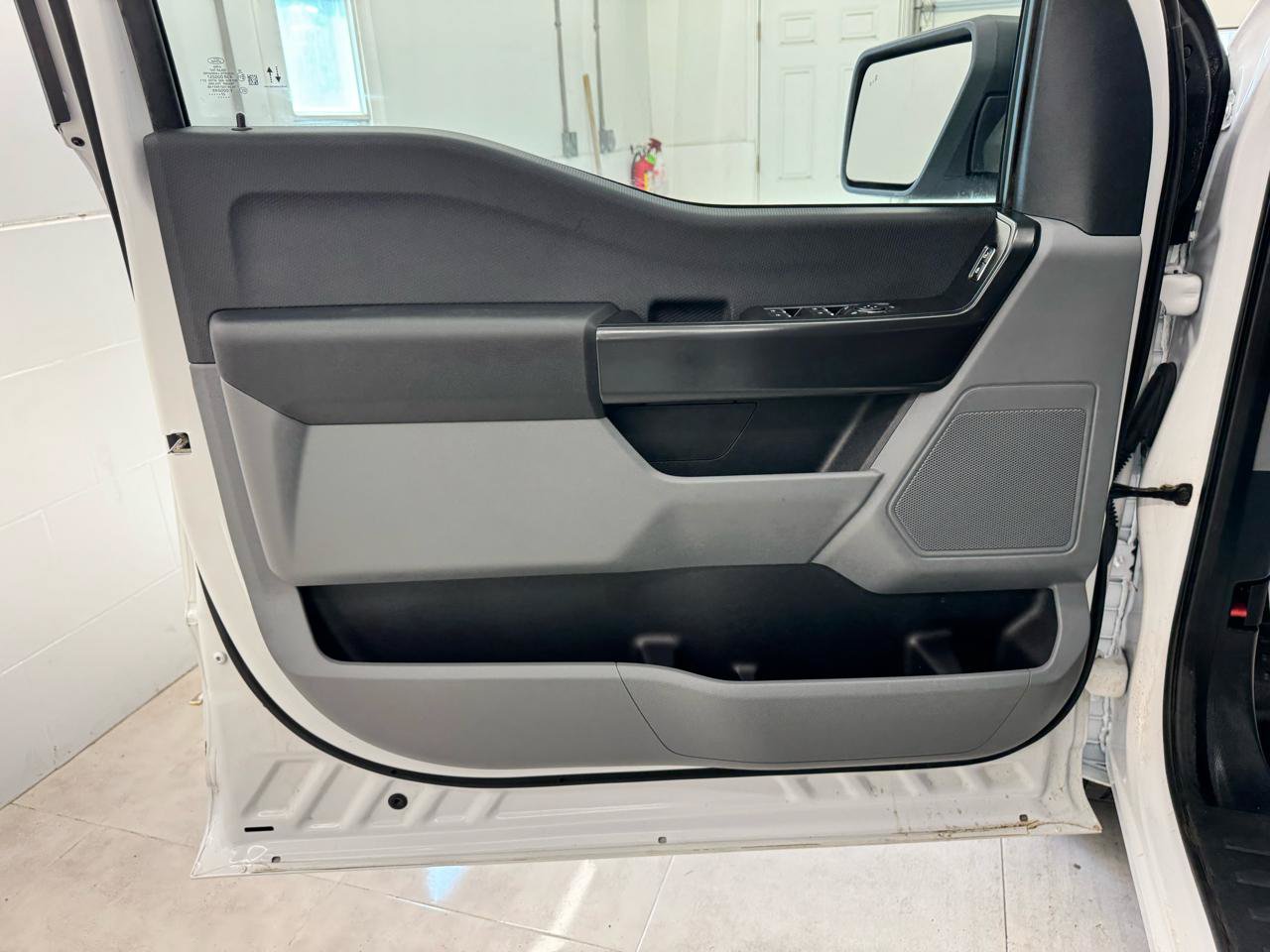 Used 2022 Ford F150 Lightning Pro AWD/4WD image 10