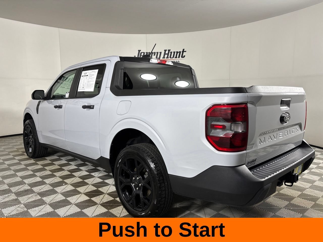 Used 2025 Ford Maverick XLT w/ Black Appearance Package AWD/4WD image 7