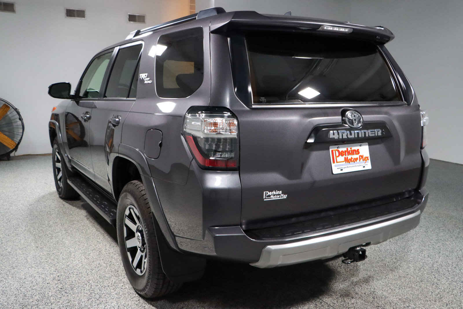 Used 2023 Toyota 4Runner TRD Off-Road Premium image 9