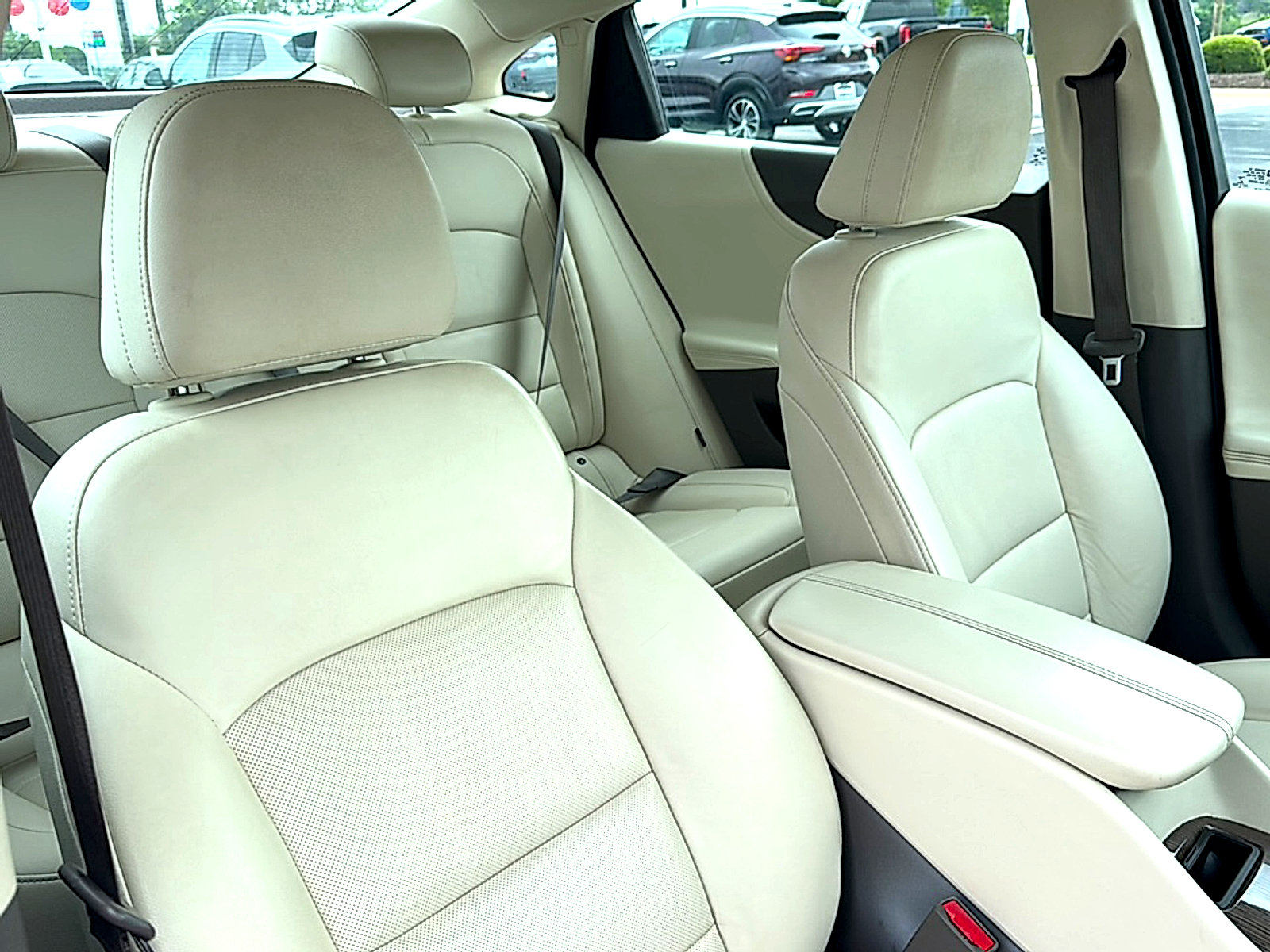 Used 2024 Chevrolet Malibu LT FWD image 34