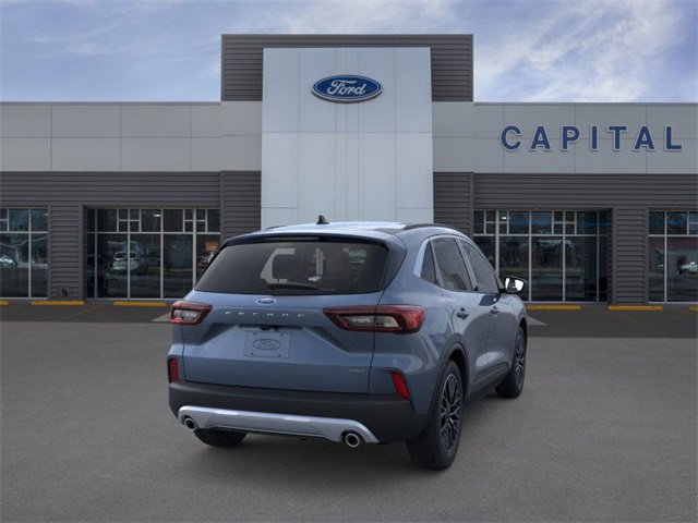 Used 2024 Ford Escape SE image 8