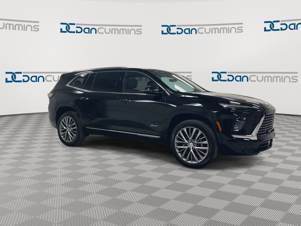 New 2026 Buick Enclave Avenir w/ Super Cruise Package image 2