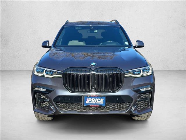 Used 2021 BMW X7 M50i w/ Dynamic Handling Package image 2