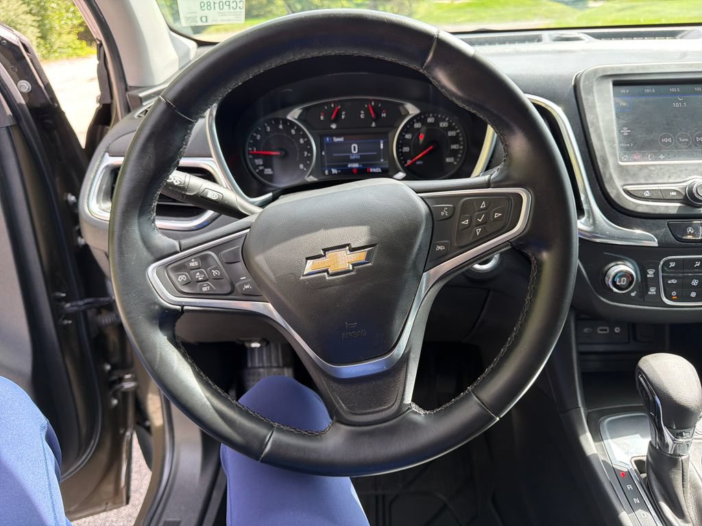 Used 2023 Chevrolet Equinox LT FWD image 14