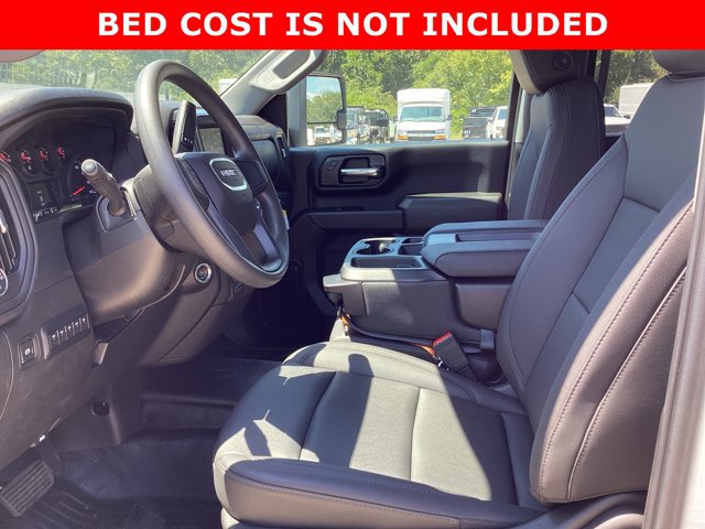 New 2025 GMC Sierra 3500 Pro w/ Convenience Package image 19