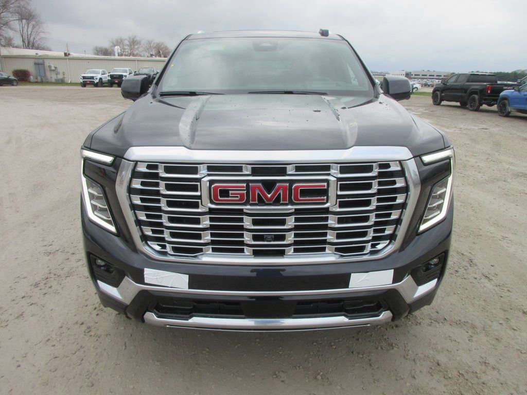 New 2026 GMC Yukon XL Denali w/ Sun & Power Step Package AWD/4WD image 10