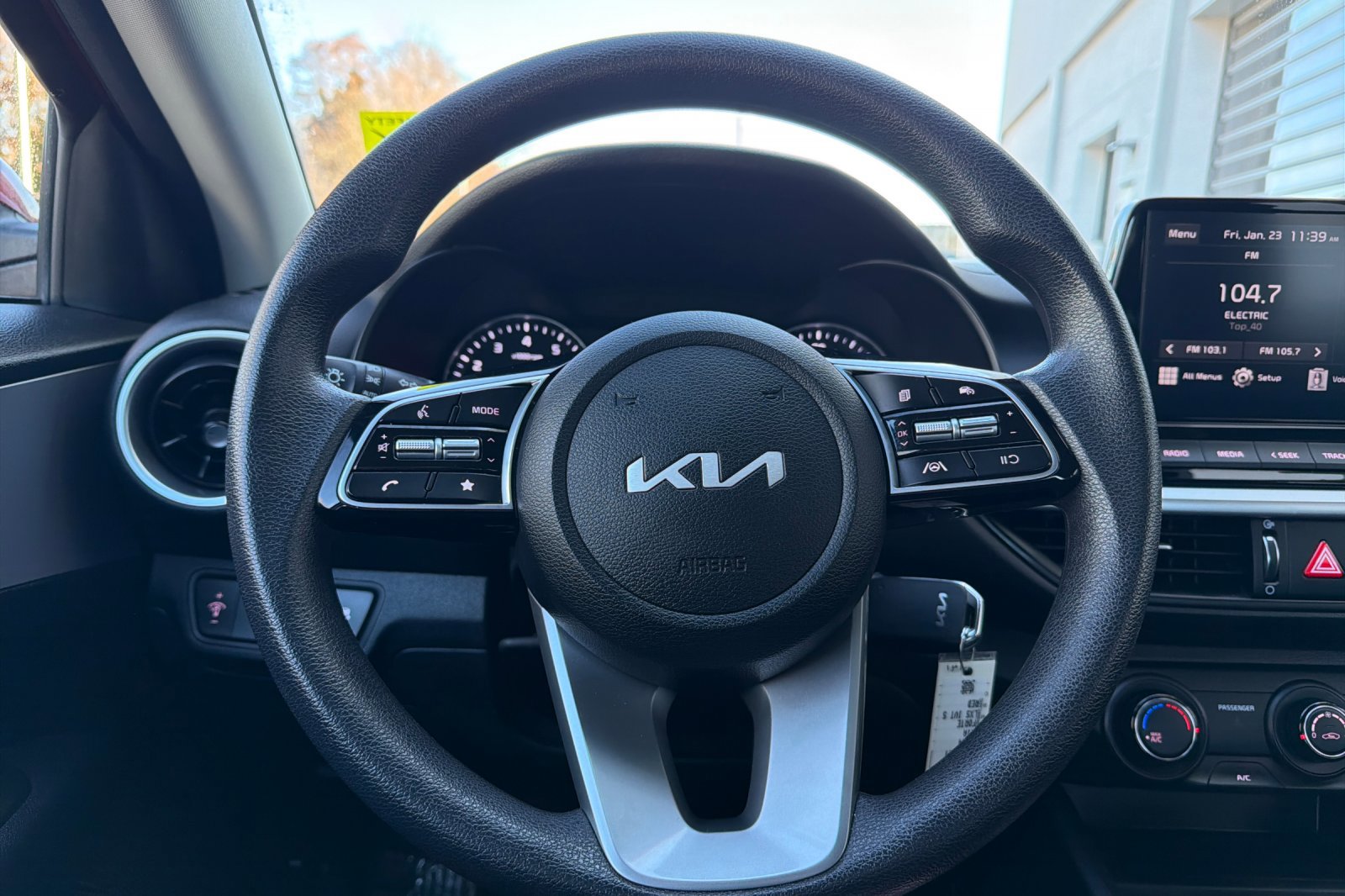 Used 2024 Kia Forte LXS image 21