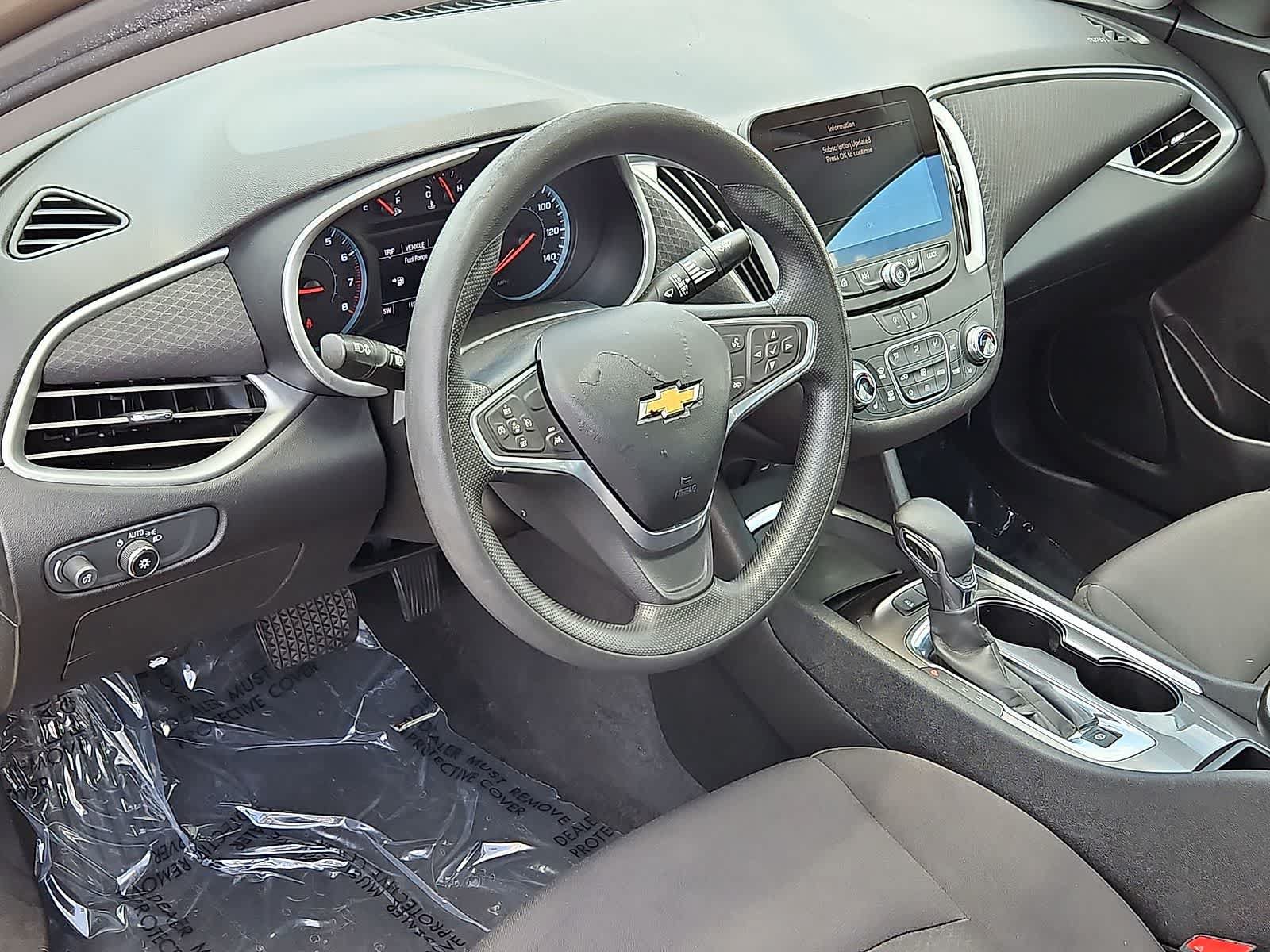 Used 2023 Chevrolet Malibu LT w/ Driver Confidence Package FWD image 16