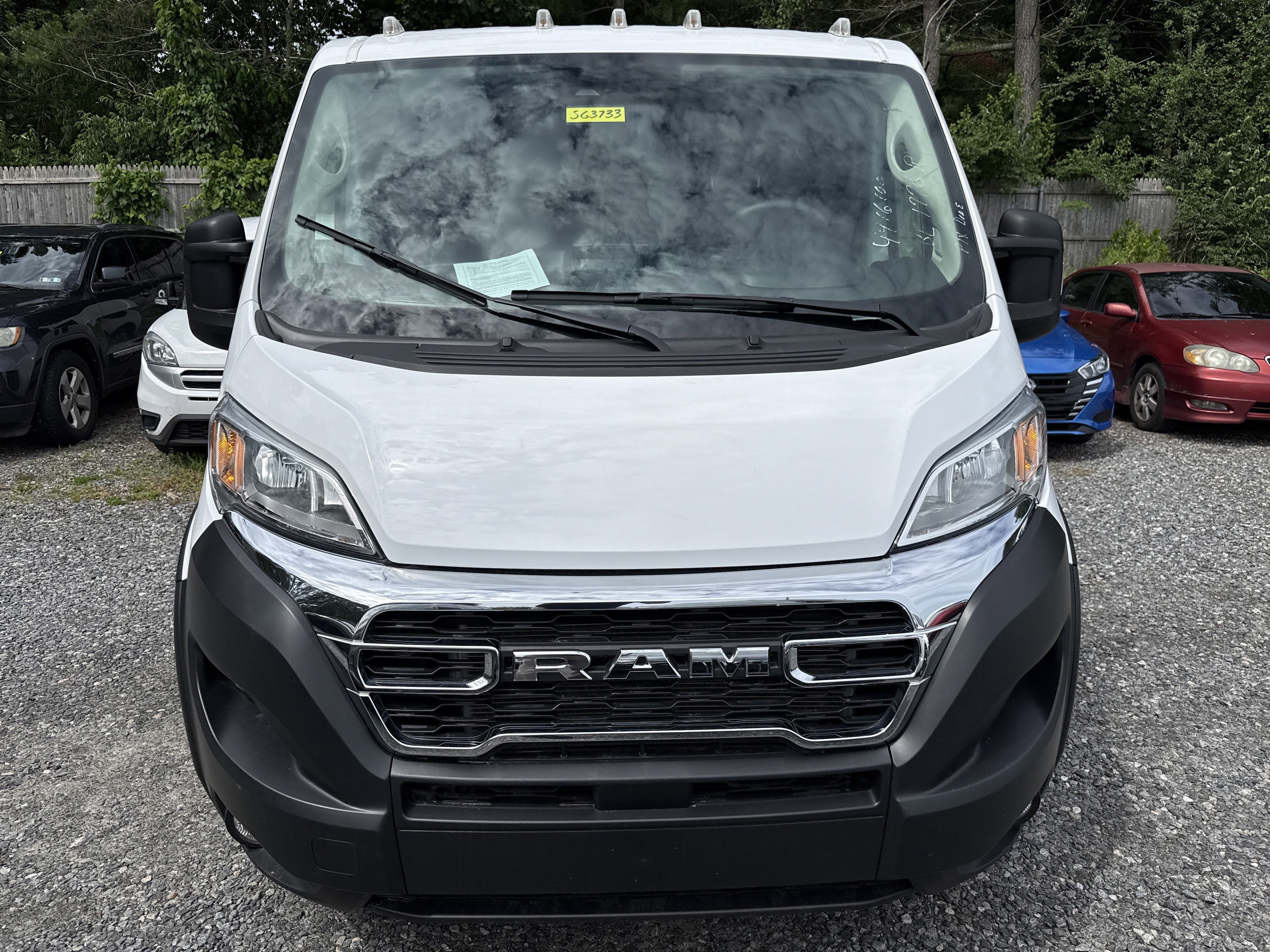 Used 2025 RAM ProMaster 2500 w/ U-Haul Equipment Group FWD image 2