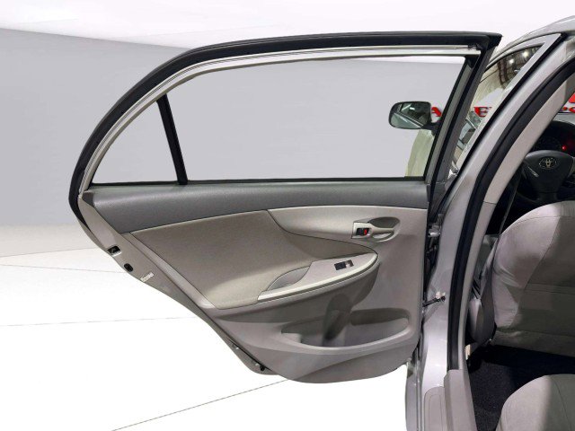 Used 2010 Toyota Corolla LE image 27