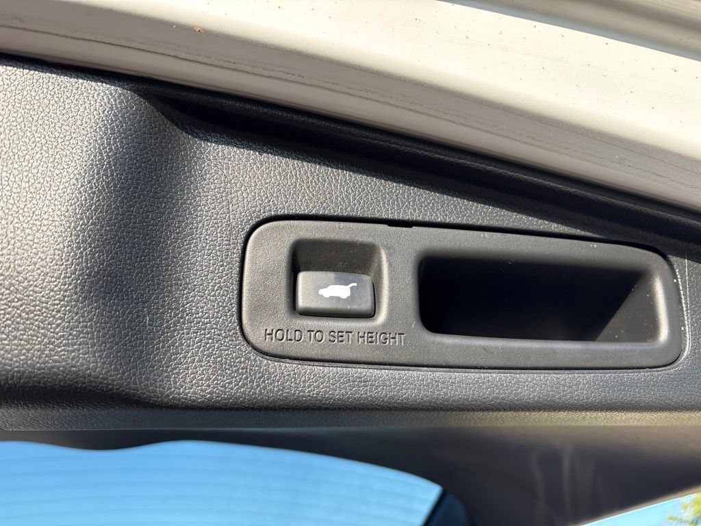 Used 2021 Honda CR-V EX-L image 11
