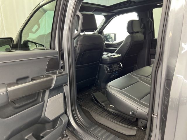 Used 2022 Ford F150 XLT w/ Equipment Group 302A High image 23