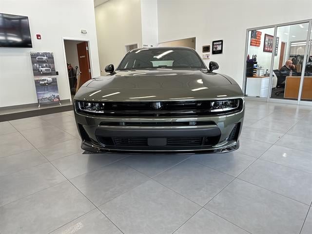 New 2026 Dodge Charger R/T w/ Blacktop Package AWD/4WD image 2