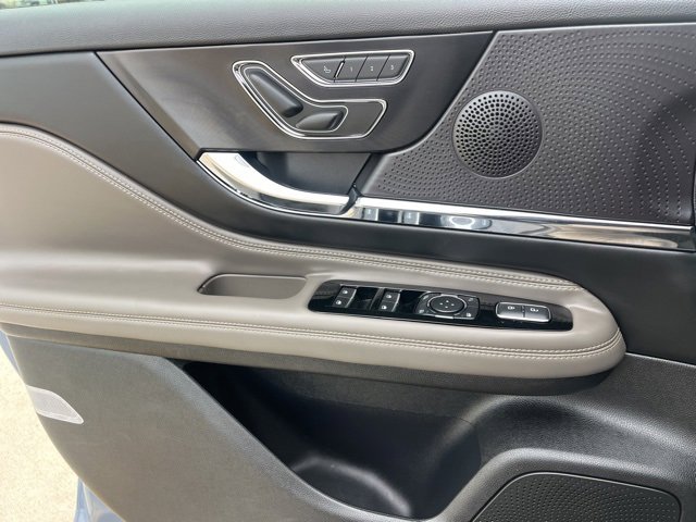 Used 2025 Lincoln Corsair Grand Touring w/ Equipment Group 301A image 42