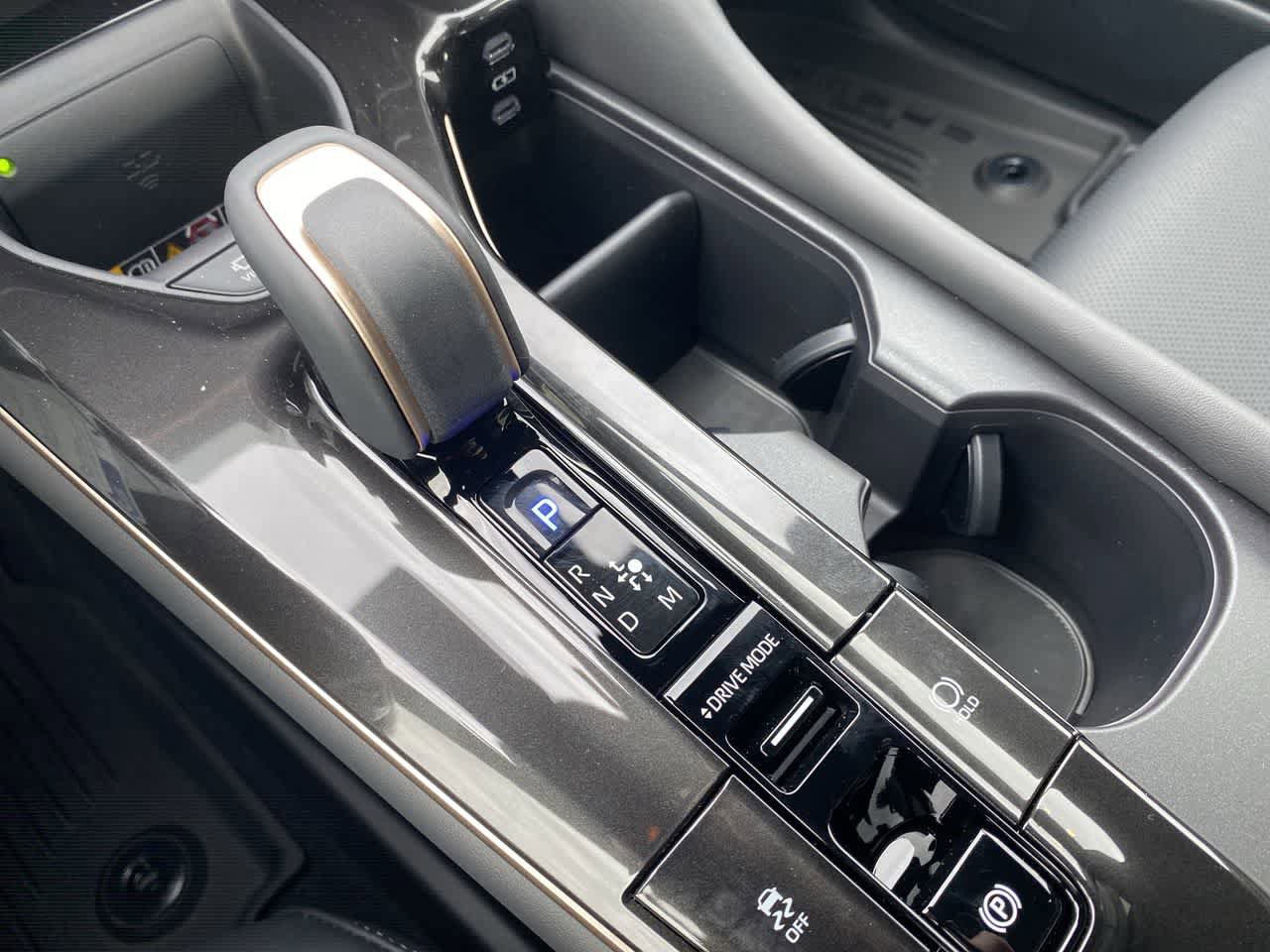 New 2026 Toyota Crown Platinum AWD/4WD image 19