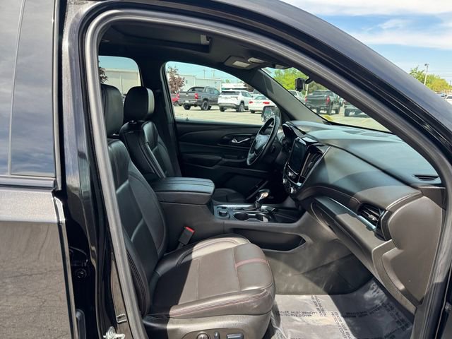 Used 2023 Chevrolet Traverse RS AWD/4WD image 17