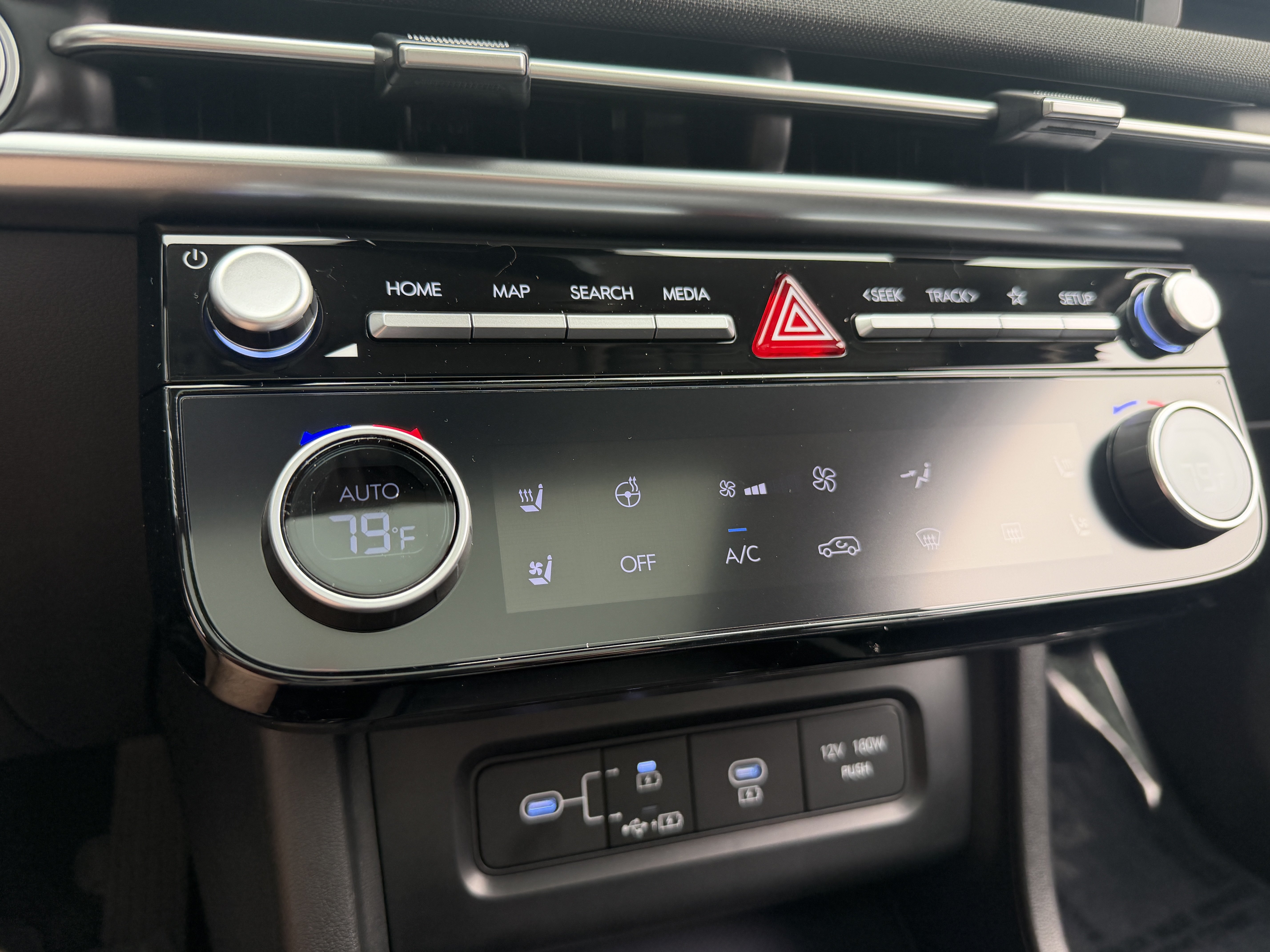 New 2026 Hyundai Tucson Limited AWD/4WD image 42
