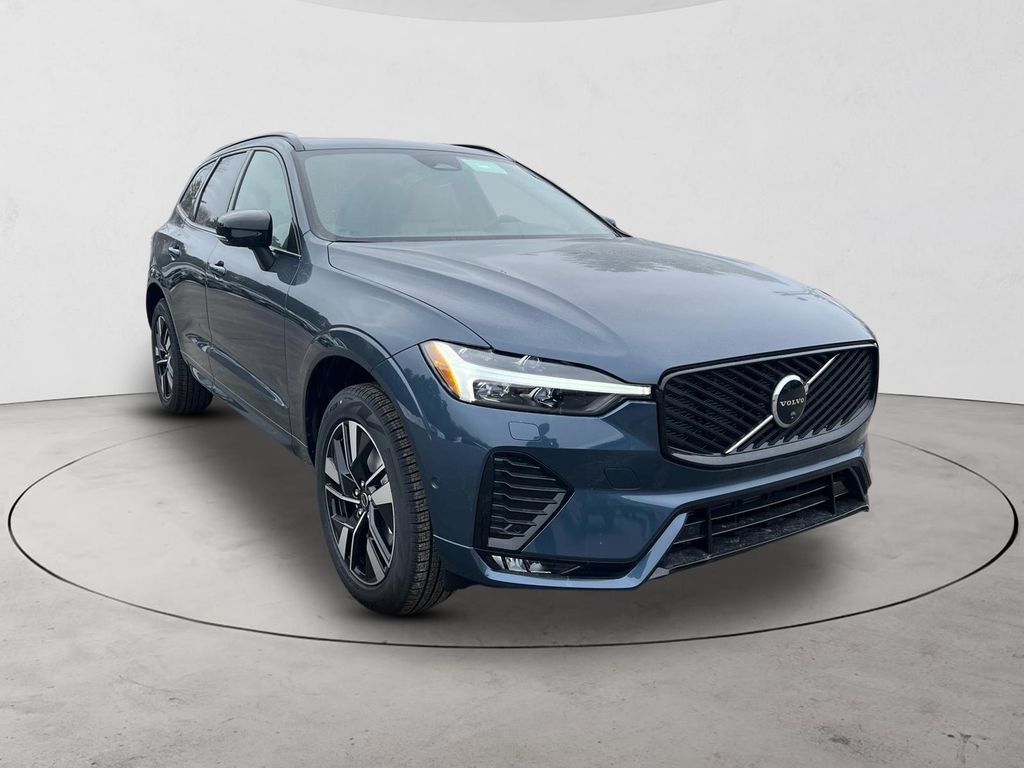 New 2026 Volvo XC60 B5 Plus w/ Protection Package Premier AWD/4WD image 7