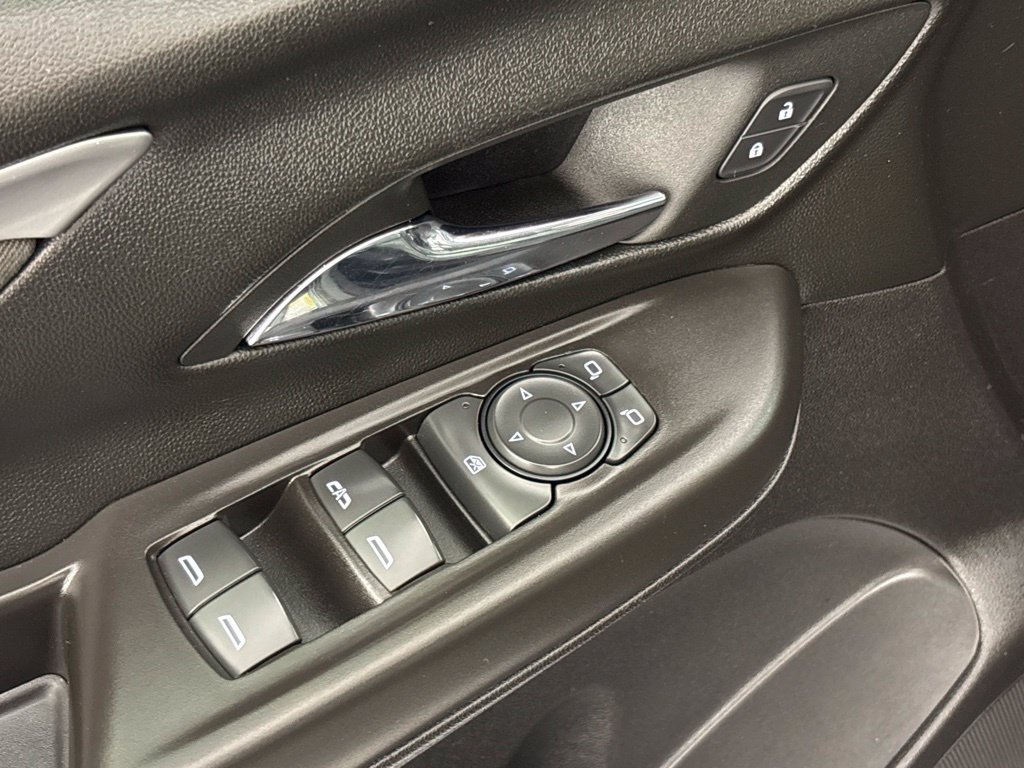 Used 2023 Chevrolet Bolt LT FWD image 24