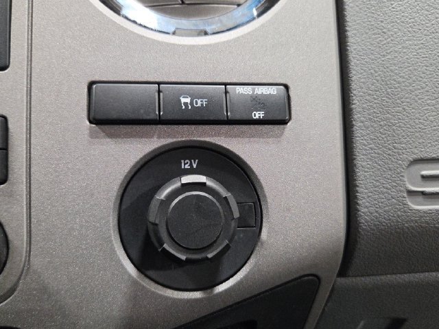 Used 2015 Ford F250 XLT w/ XLT Interior Package AWD/4WD image 26