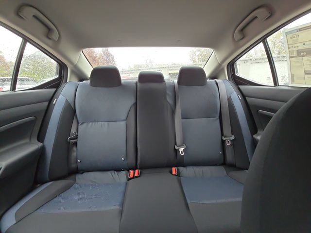 New 2025 Nissan Versa SV w/ Trunk Package FWD image 29