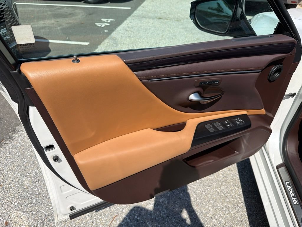 Used 2021 Lexus ES 350 w/ Premium Package FWD image 25