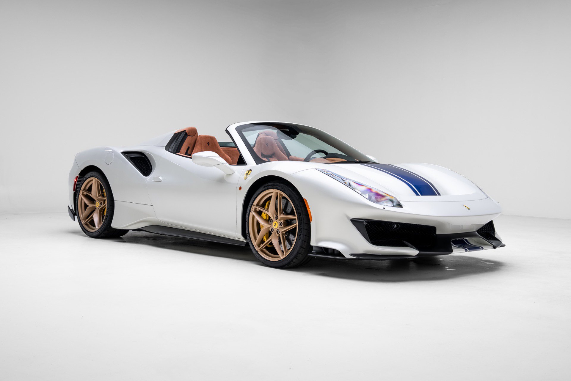 Used 2020 Ferrari 488 Pista image 12