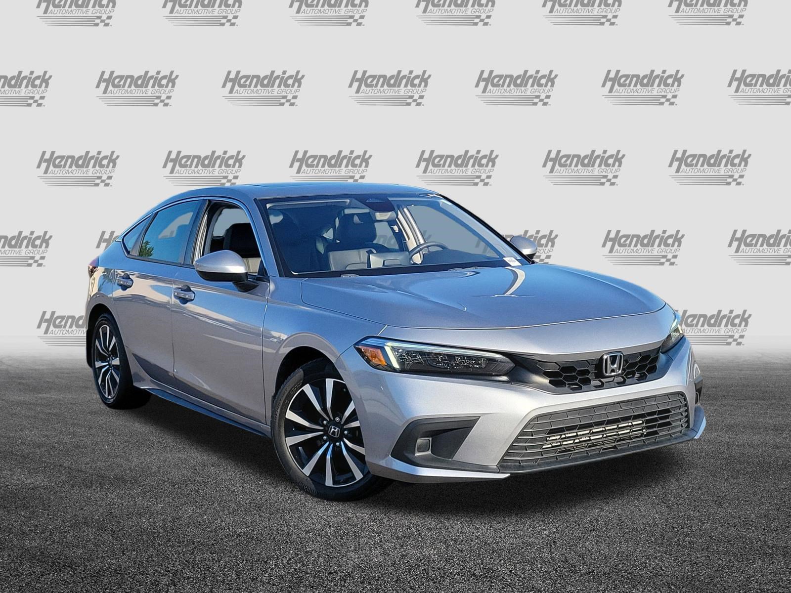 Used 2023 Honda Civic EX-L image 2
