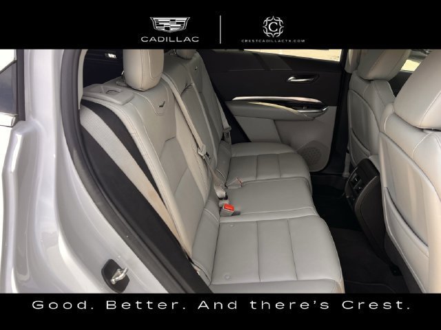 Used 2022 Cadillac XT4 Luxury w/ Cold Weather Package AWD/4WD image 31