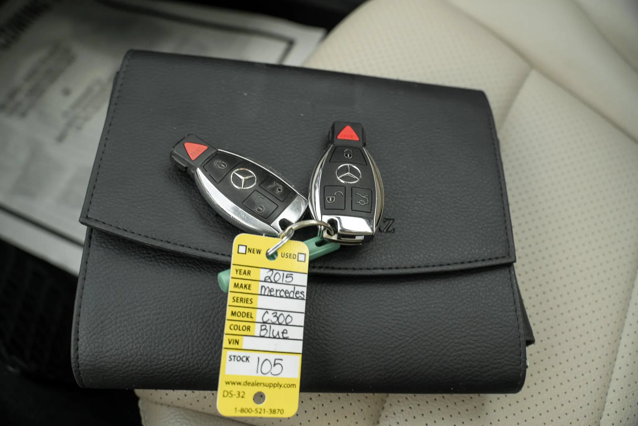 Used 2015 Mercedes-Benz C 300 4MATIC Sedan image 27
