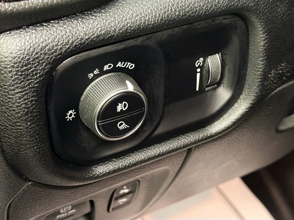 Used 2022 RAM 1500 Rebel w/ Rebel Level 2 Equipment Group image 10