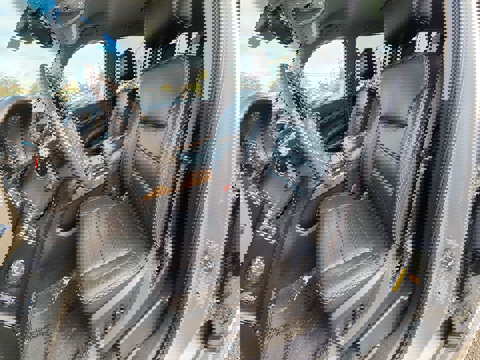 Used 2018 GMC Yukon XL Denali image 13