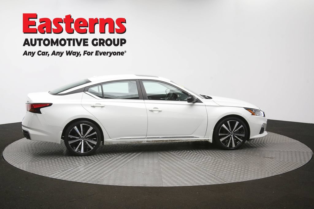 Used 2022 Nissan Altima 2.0 SR FWD image 45