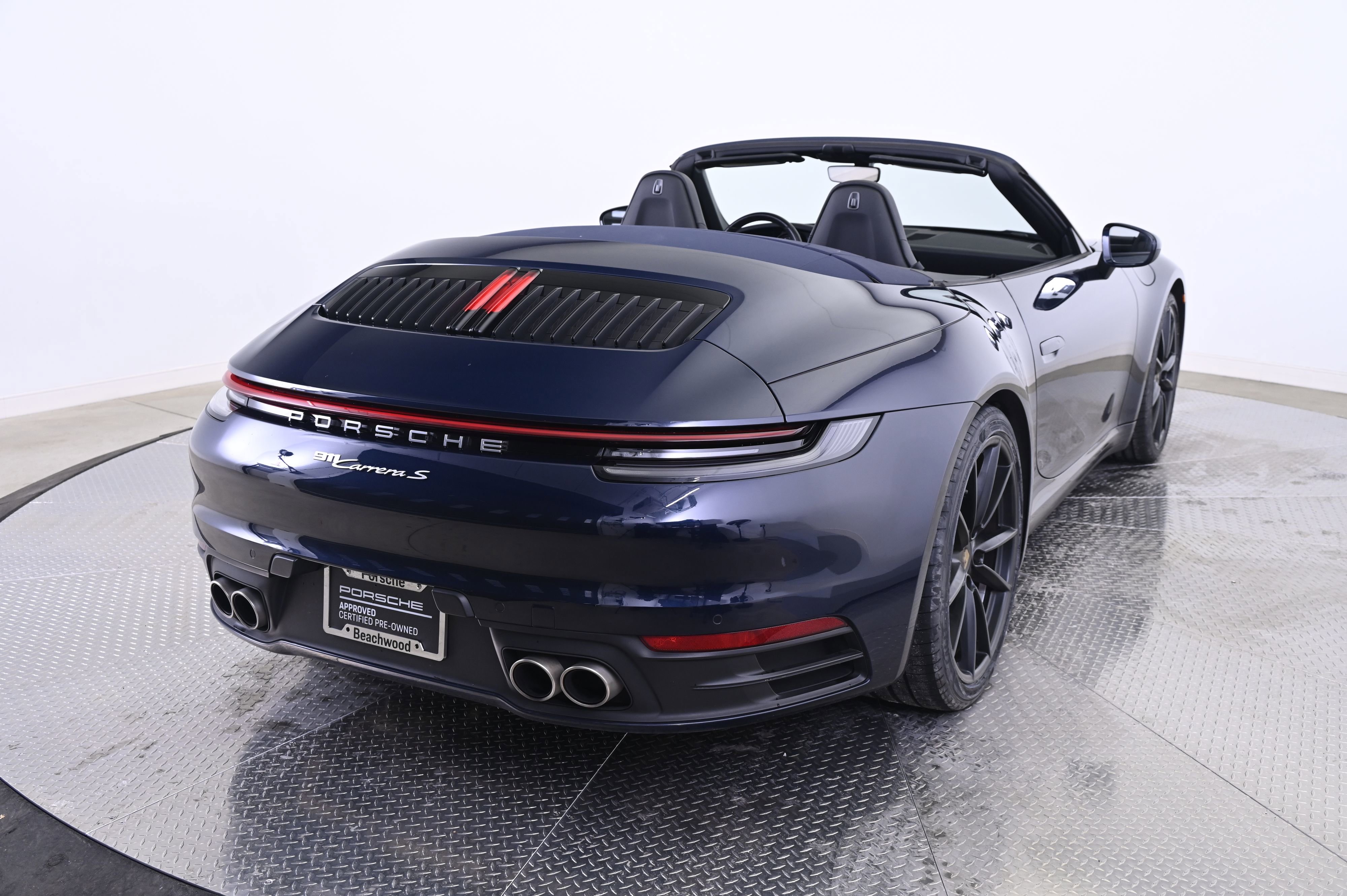 Used 2020 Porsche 911 Carrera S image 7