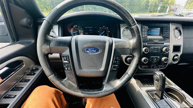 Used 2016 Ford Expedition XLT w/ Equipment Group 201A image 36