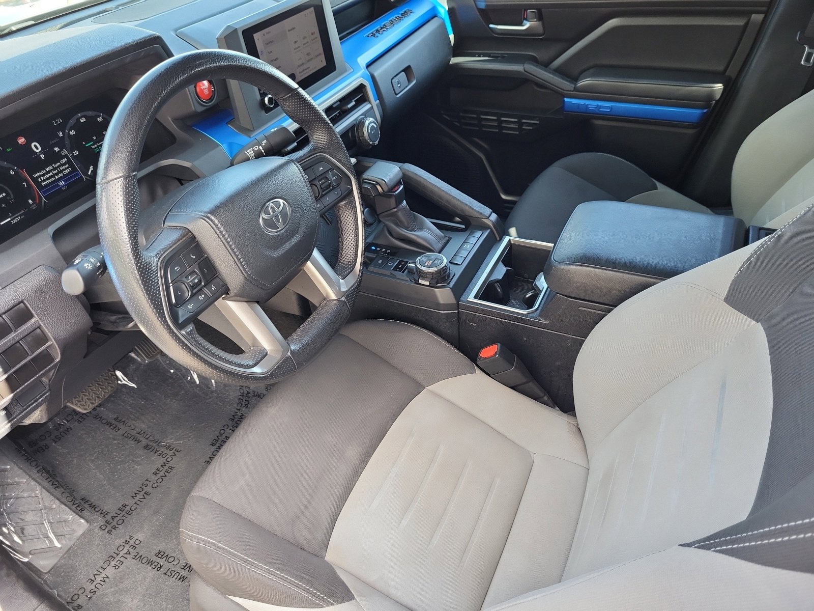 Used 2024 Toyota Tacoma TRD Off-Road image 23