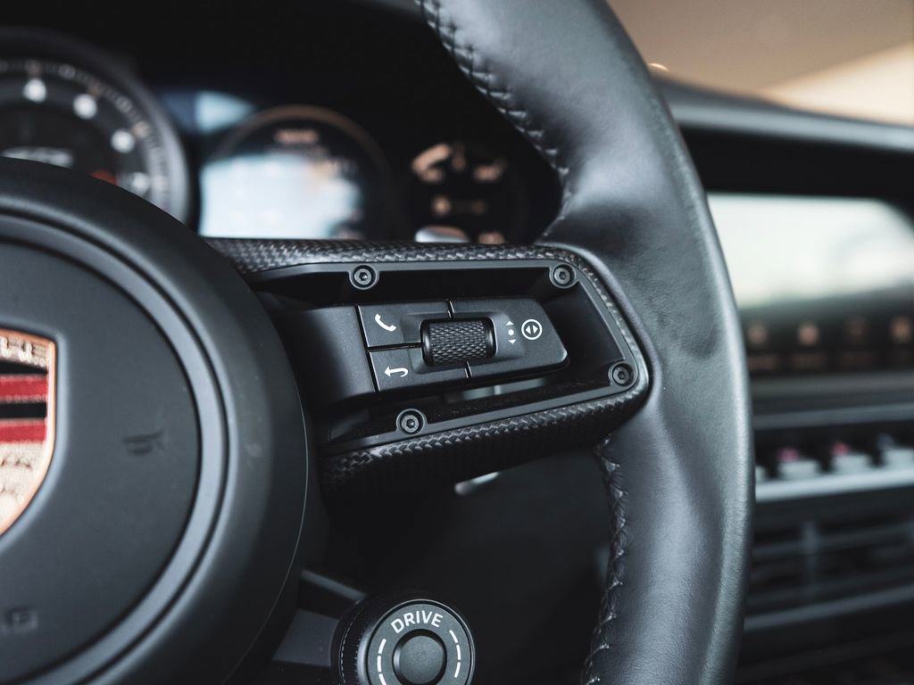 Used 2024 Porsche 911 Carrera GTS image 21