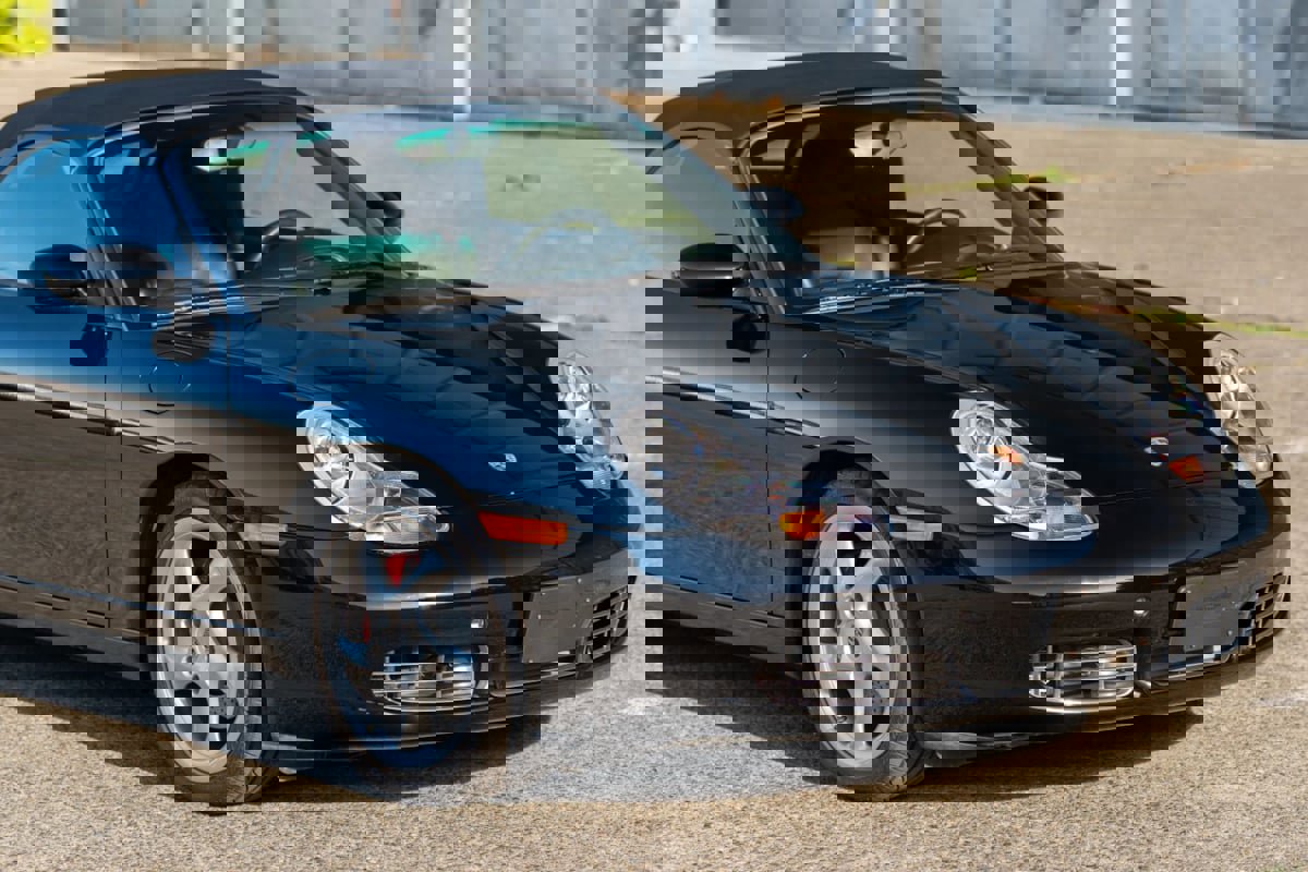 Used 2001 Porsche Boxster S image 16